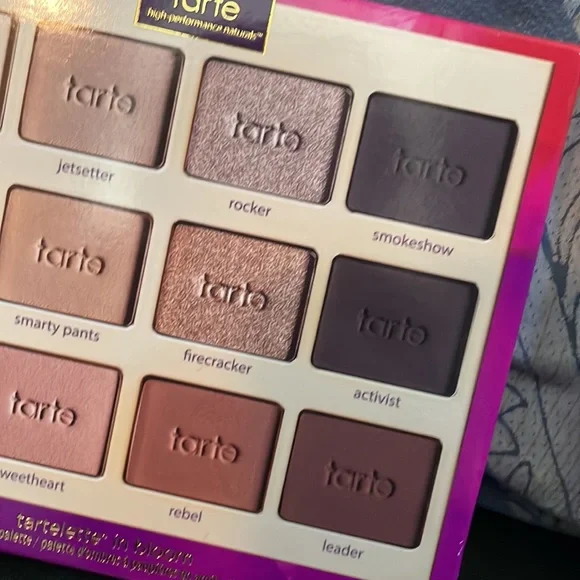 tarte in bloom Palette & Maneater Mascara